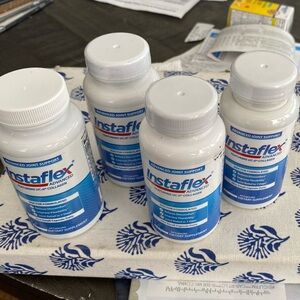4 Unopened Bottles Advanced Joint Support Supplement - White and Blue